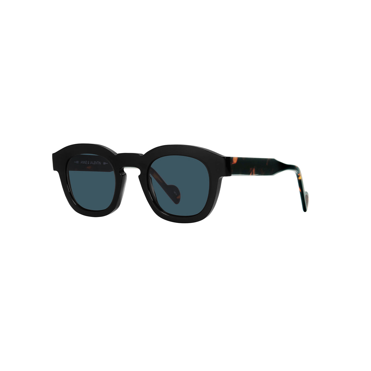 SO-anne-et-valentin-specials-21d11-46x25__01.jpg