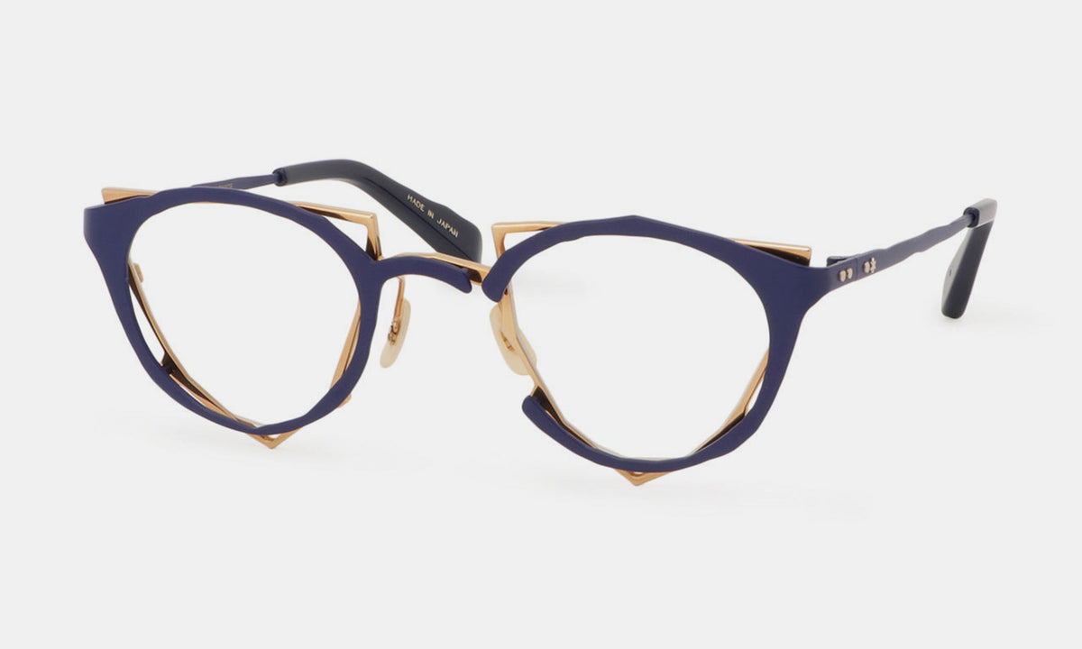 SO-masahiro-maruyama-0045-navy-gold-48x26__01.jpg