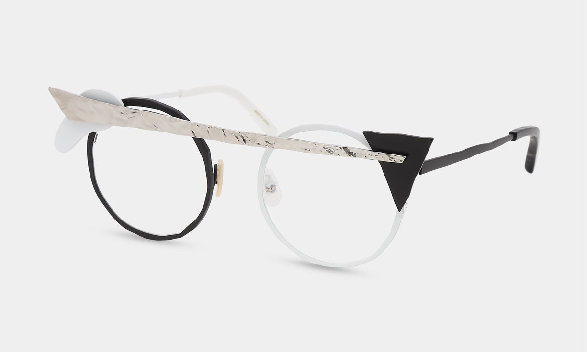 SO-masahiro-maruyama-0094-black-white-silver-50x21__01.jpg