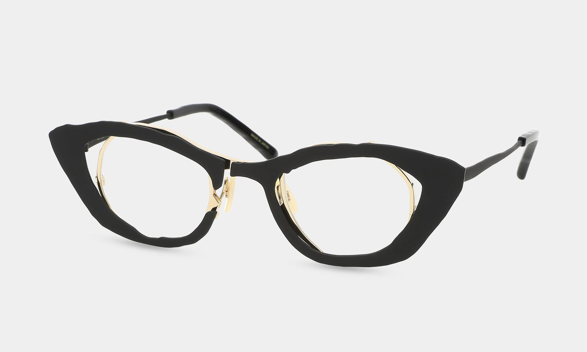 SO-masahiro-maruyama-0099-black-gold-43x26__01.jpg